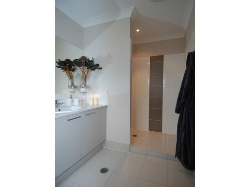 27 Peachtree Cr, Peregian Springs QLD 4573