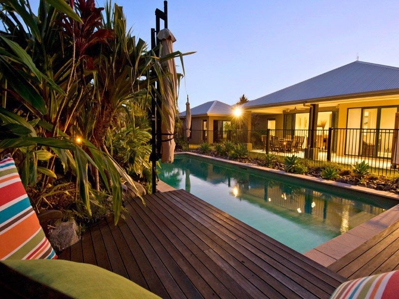 8 SHOAL COURT, Peregian Springs QLD 4573