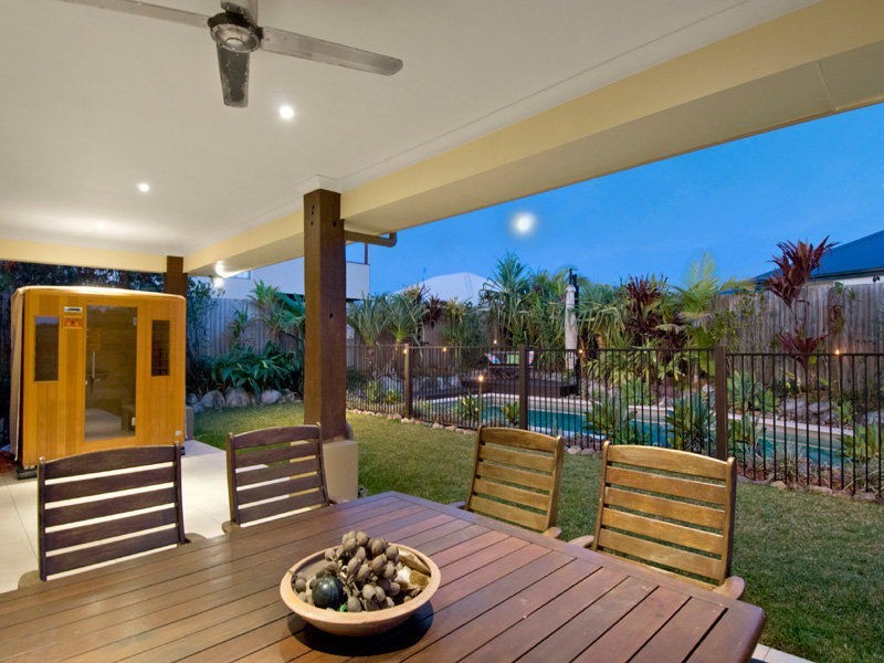 8 SHOAL COURT, Peregian Springs QLD 4573
