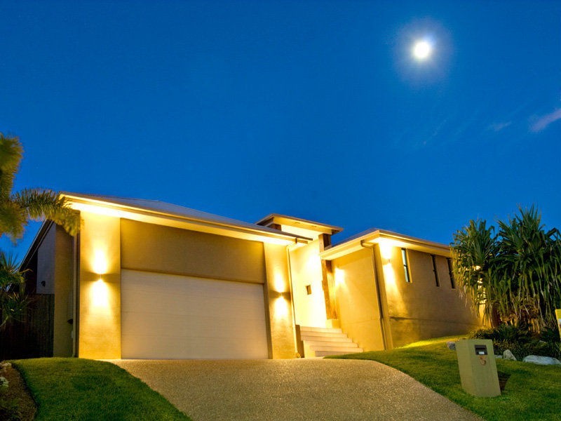 8 SHOAL COURT, Peregian Springs QLD 4573