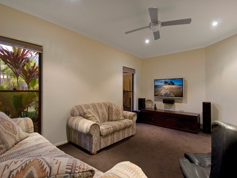 8 SHOAL COURT, Peregian Springs QLD 4573