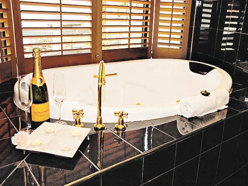 123 Alpine Terrace, Tamborine Mountain QLD 4272