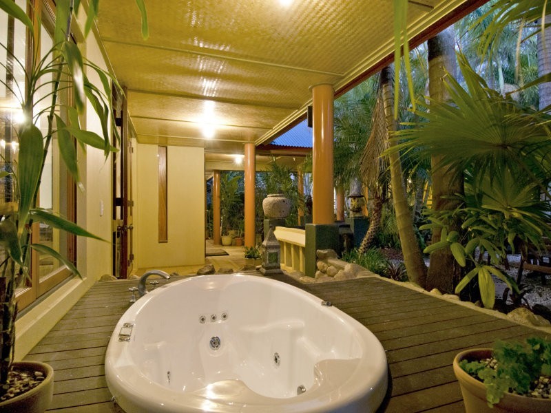 48 Lake Vista Drive, Peregian Beach QLD 4573