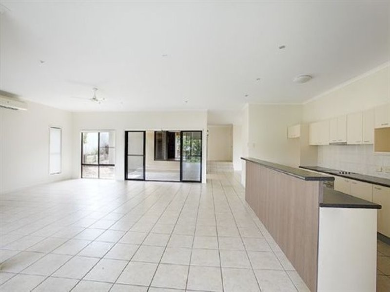 39 Riviera Crescent, Peregian Springs QLD 4573