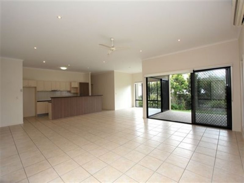 39 Riviera Crescent, Peregian Springs QLD 4573