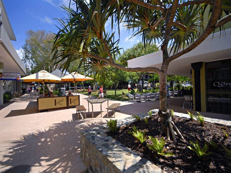 160 The Avenue, Peregian Springs QLD 4573