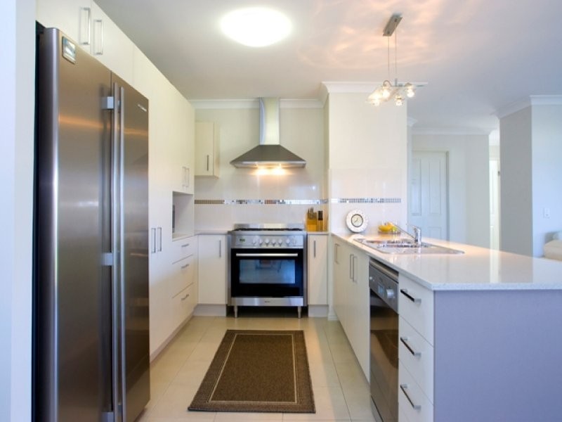 2 MADDENS CRESCENT, Peregian Springs QLD 4573