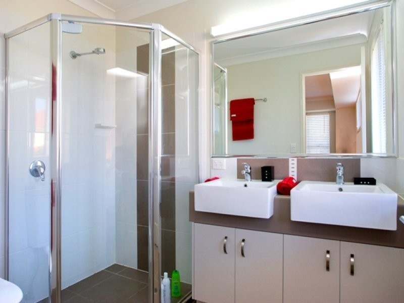 2 MADDENS CRESCENT, Peregian Springs QLD 4573