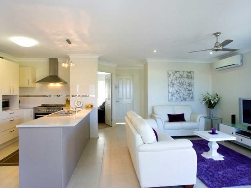 2 MADDENS CRESCENT, Peregian Springs QLD 4573