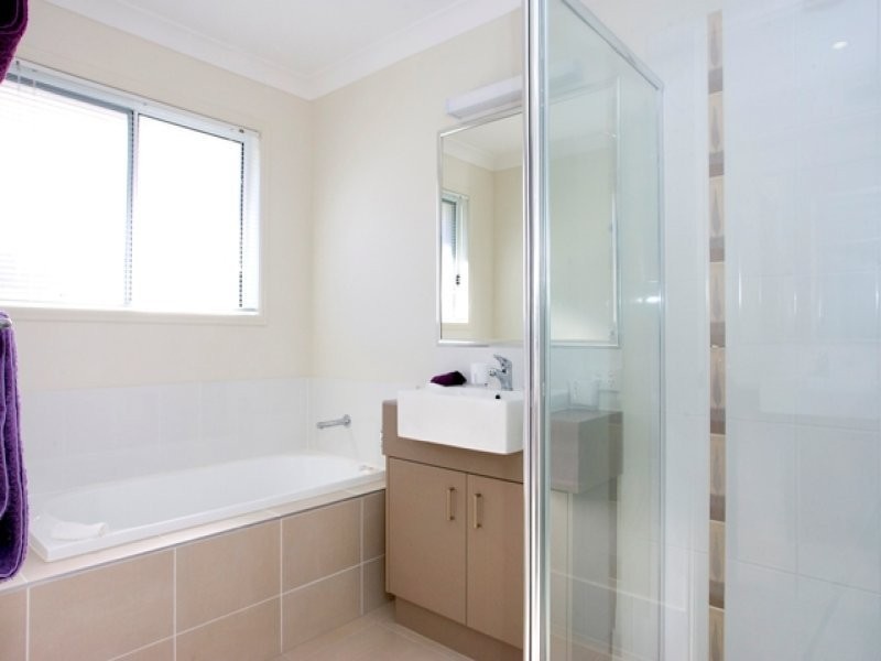 2 MADDENS CRESCENT, Peregian Springs QLD 4573