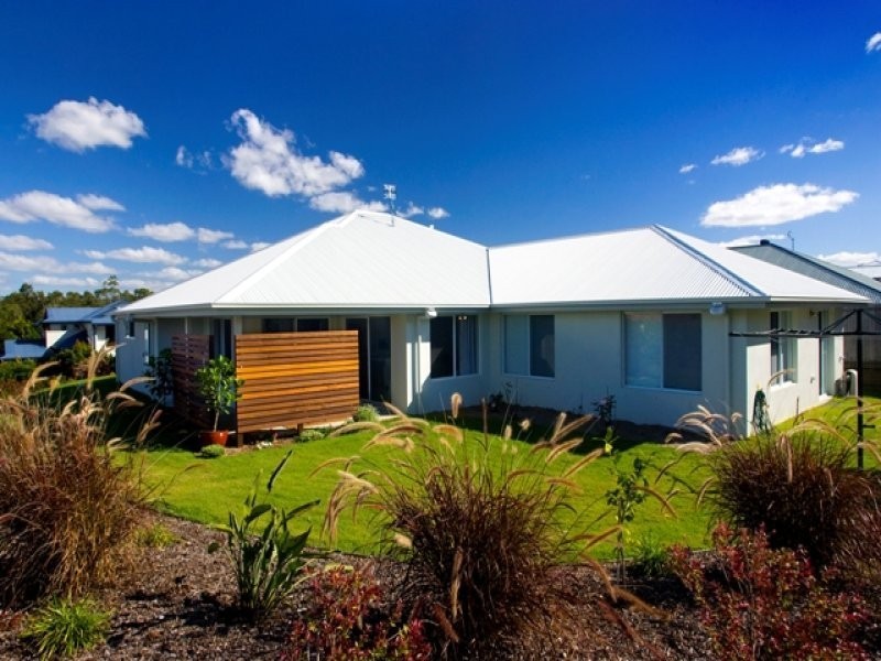 2 MADDENS CRESCENT, Peregian Springs QLD 4573