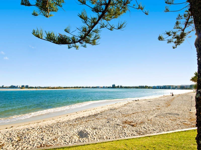5/35 Lower Gay Terrace, Kings Beach QLD 4551