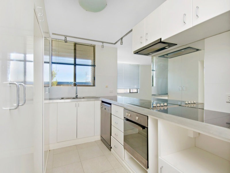 5/35 Lower Gay Terrace, Kings Beach QLD 4551