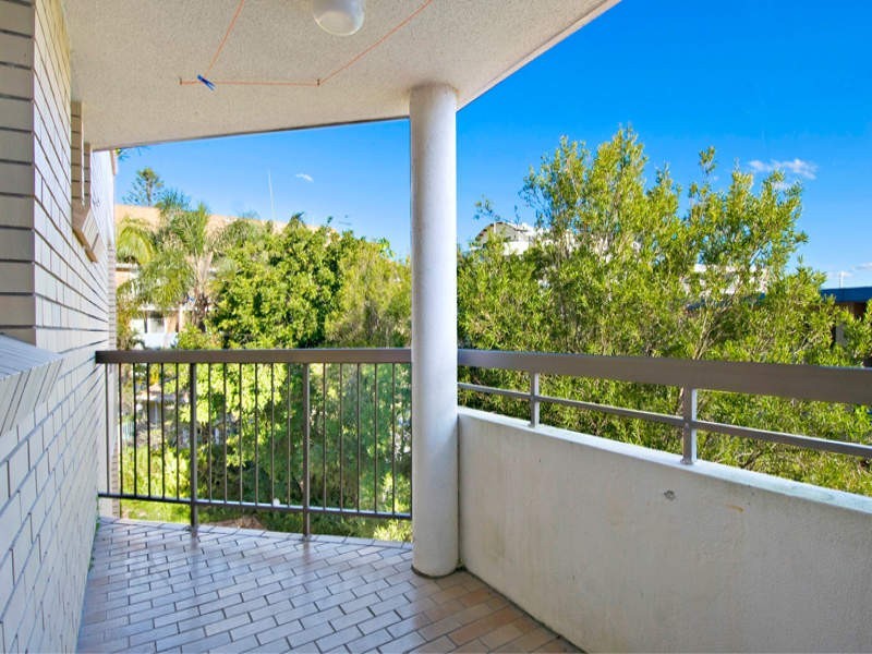 5/35 Lower Gay Terrace, Kings Beach QLD 4551