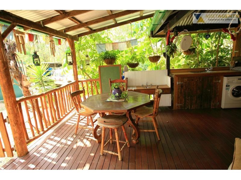 578 Lowe Rd, Bollier QLD 4570