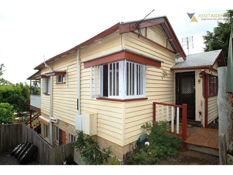 17 York St, Imbil QLD 4570