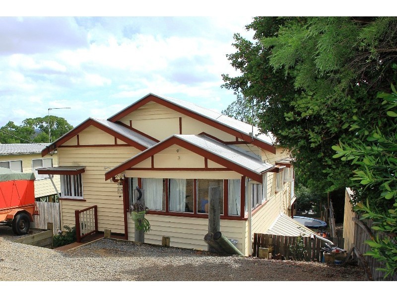17 York St, Imbil QLD 4570