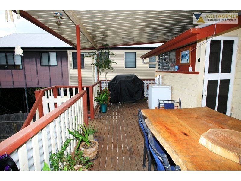 17 York St, Imbil QLD 4570