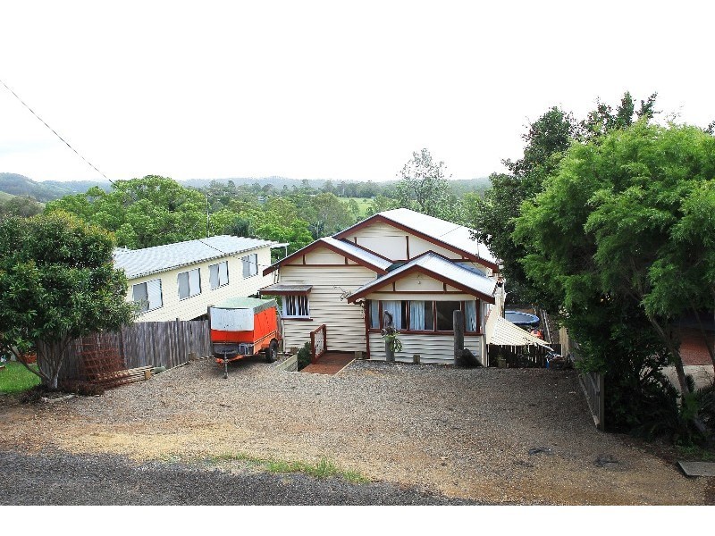 17 York St, Imbil QLD 4570