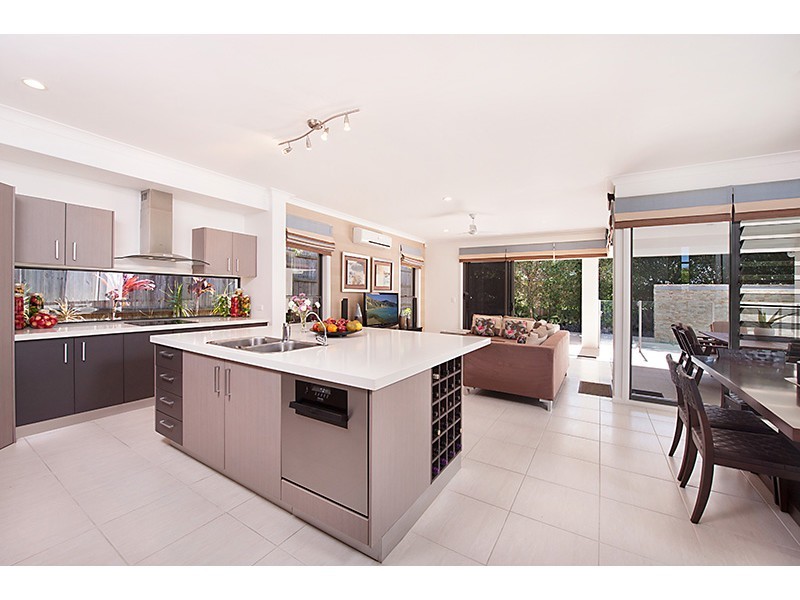 3 Inverness Place, Peregian Springs QLD 4573