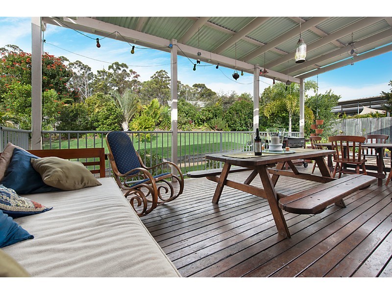 17 Harris Dr, Palmwoods QLD 4555
