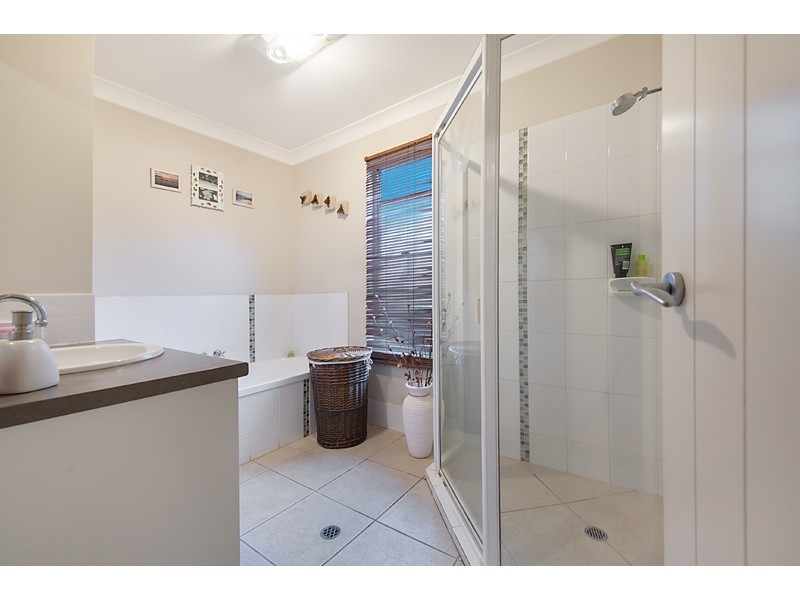 17 Harris Dr, Palmwoods QLD 4555