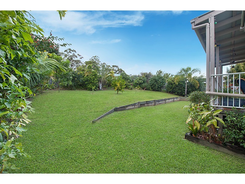 17 Harris Dr, Palmwoods QLD 4555