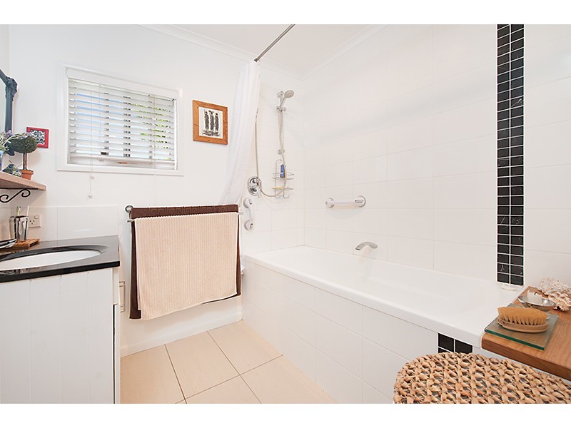9 NICKLIN LA, Palmwoods QLD 4555