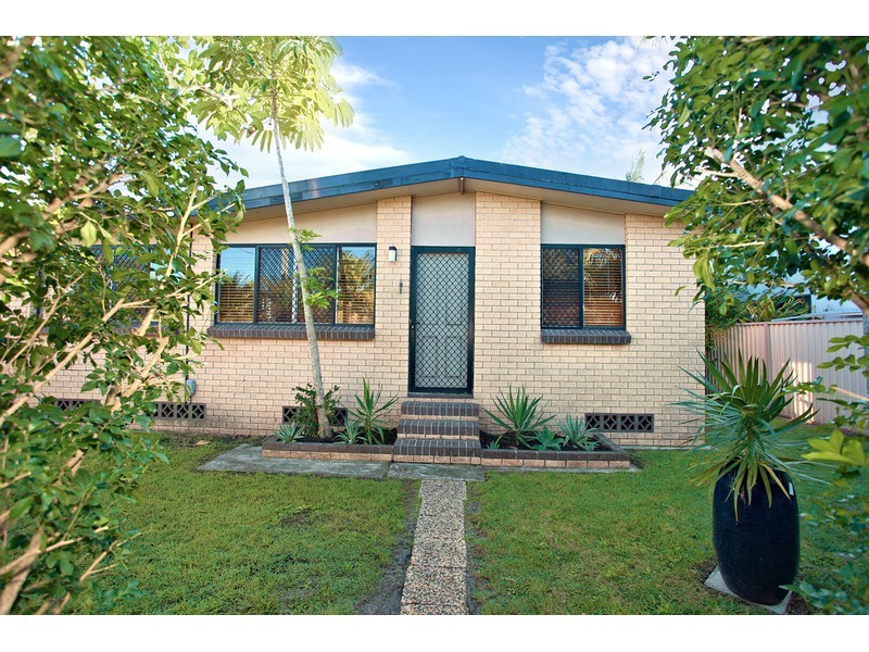 91 Poinsettia Avenue, Hollywell QLD 4216