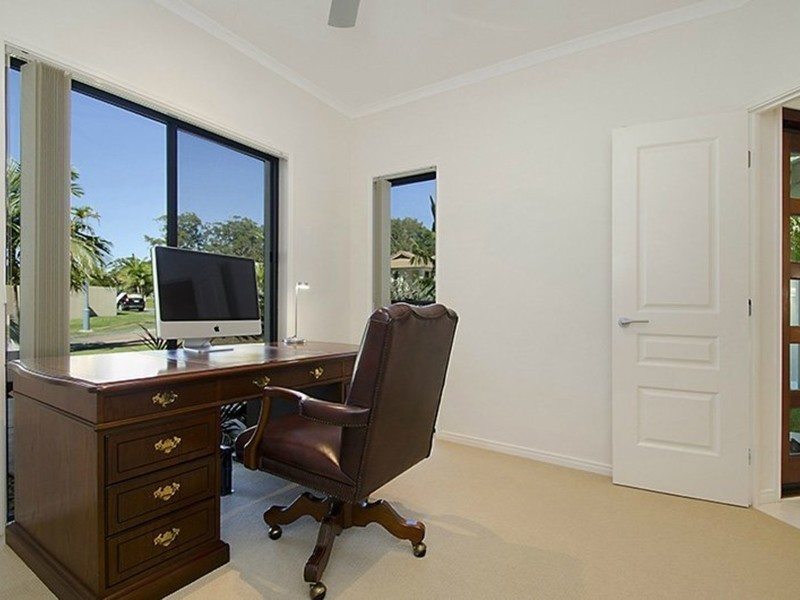 1 Inverness Place, Peregian Springs QLD 4573