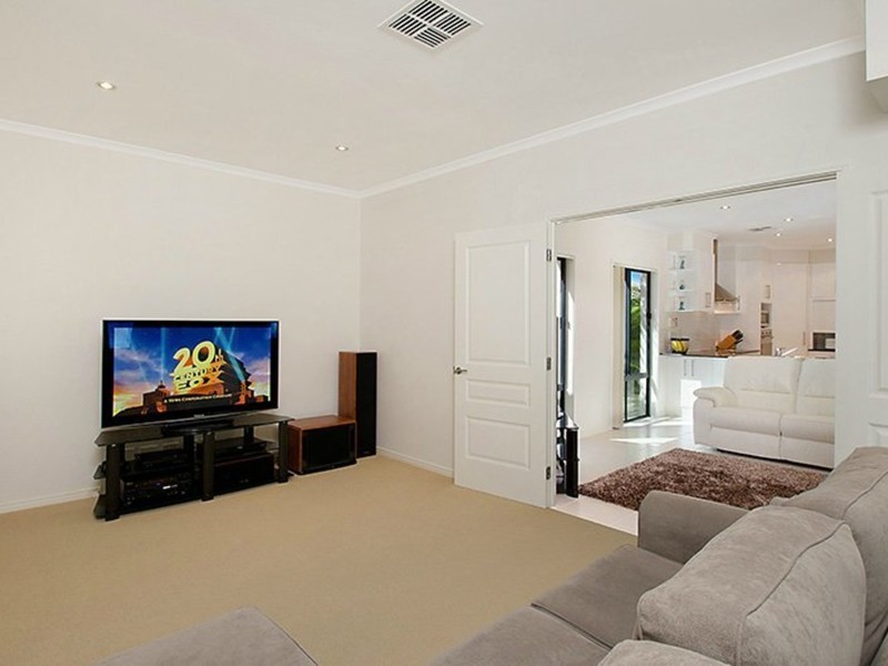 1 Inverness Place, Peregian Springs QLD 4573