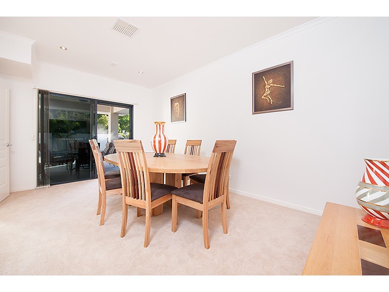 1 Inverness Place, Peregian Springs QLD 4573