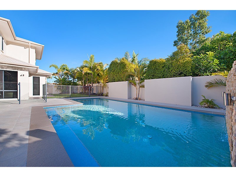 1 Inverness Place, Peregian Springs QLD 4573