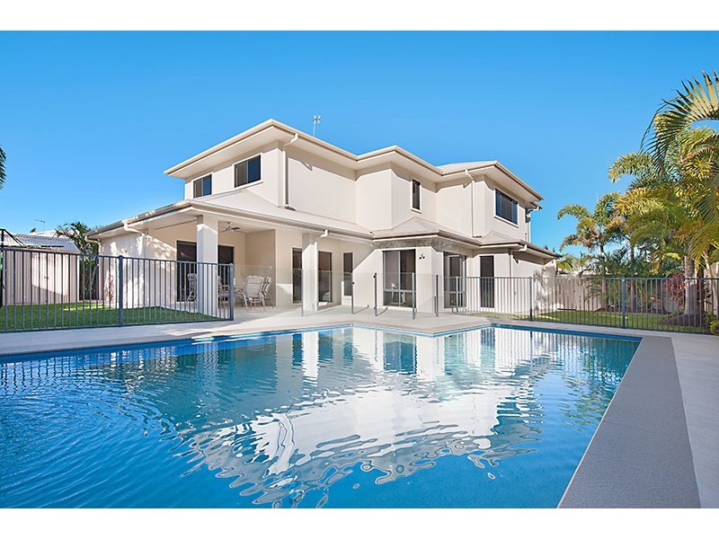 1 Inverness Place, Peregian Springs QLD 4573