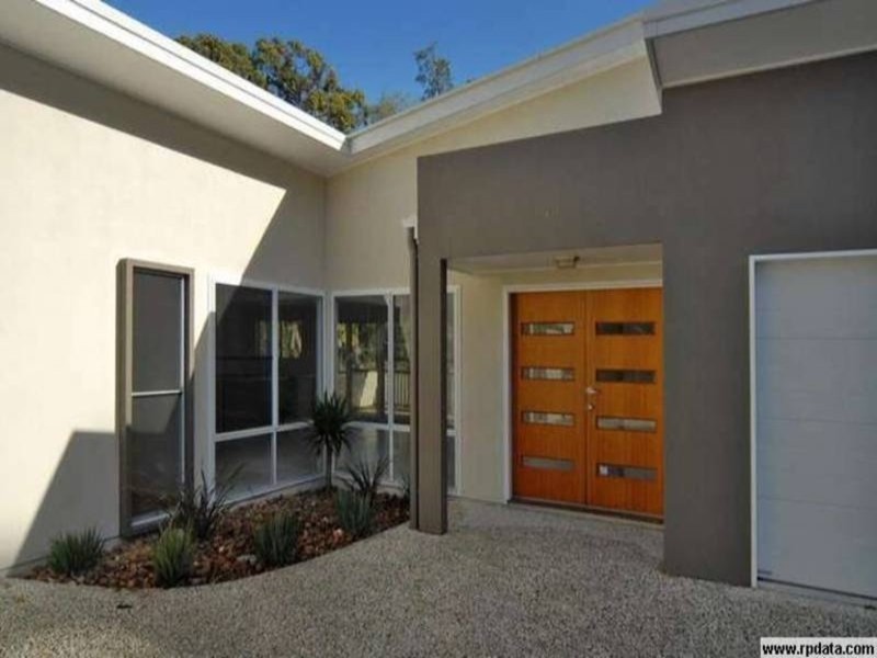 26 St. Helena Street, Little Mountain QLD 4551