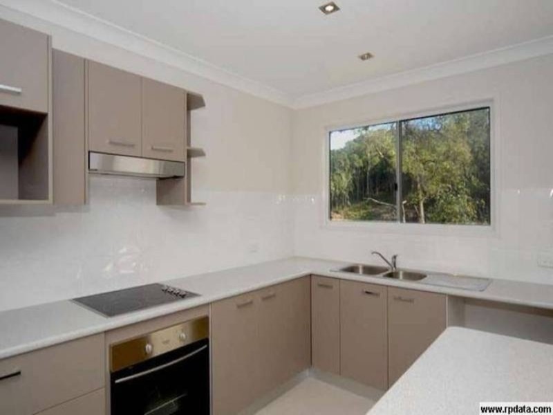 26 St. Helena Street, Little Mountain QLD 4551