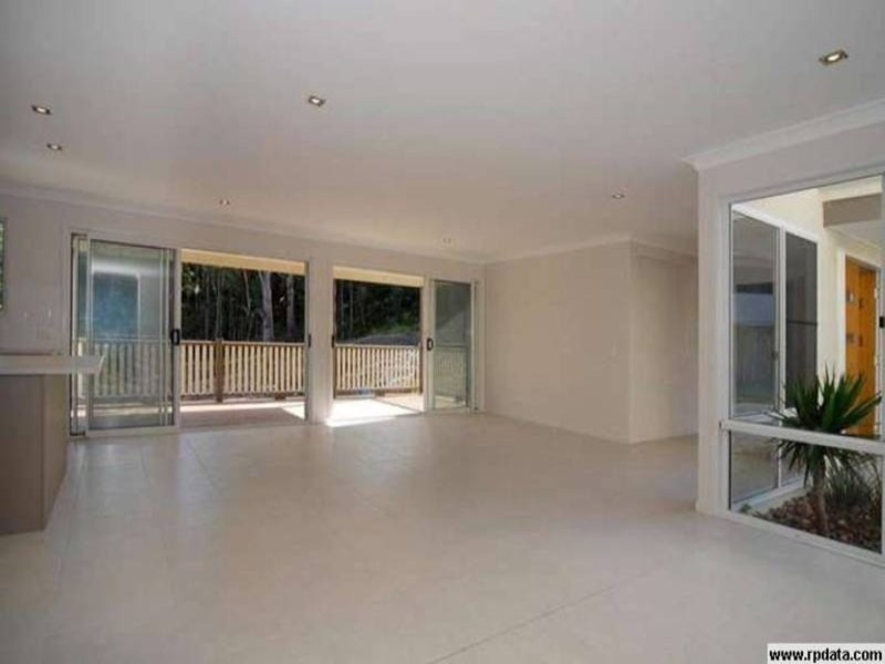 26 St. Helena Street, Little Mountain QLD 4551