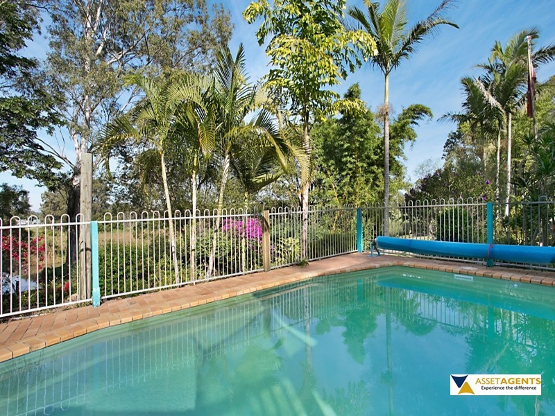 47 Peacock Avenue, Beenleigh QLD 4207