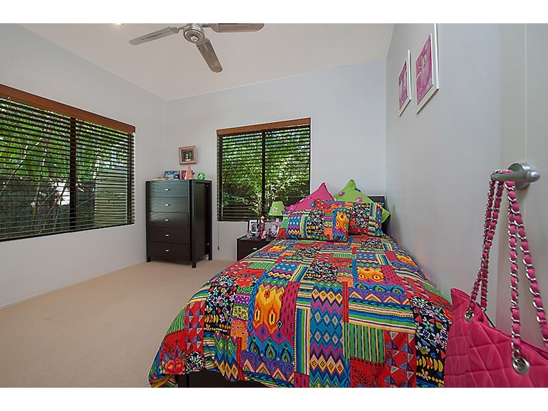 35 Waterside Ct, Noosaville QLD 4566