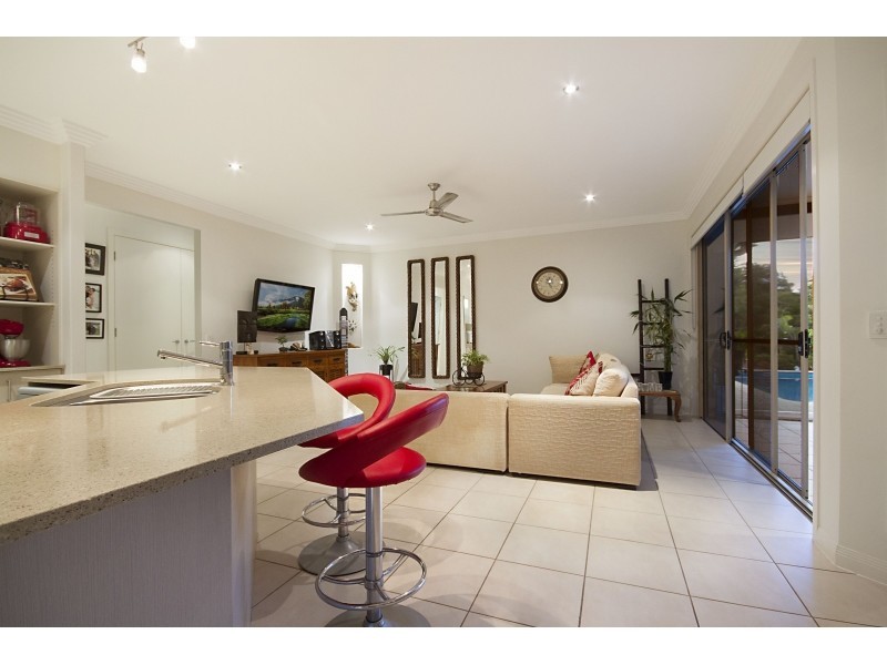 31 PAYNTERS POCKET AVE, Palmwoods QLD 4555