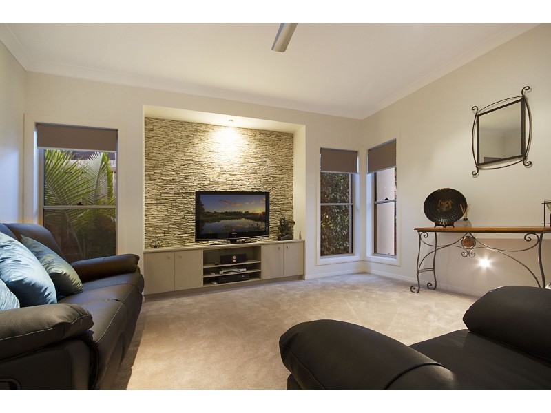31 PAYNTERS POCKET AVE, Palmwoods QLD 4555