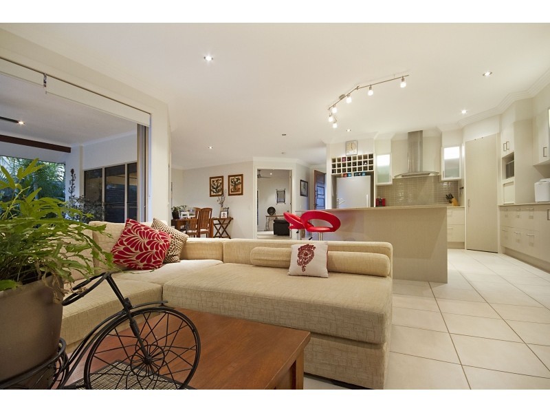 31 PAYNTERS POCKET AVE, Palmwoods QLD 4555