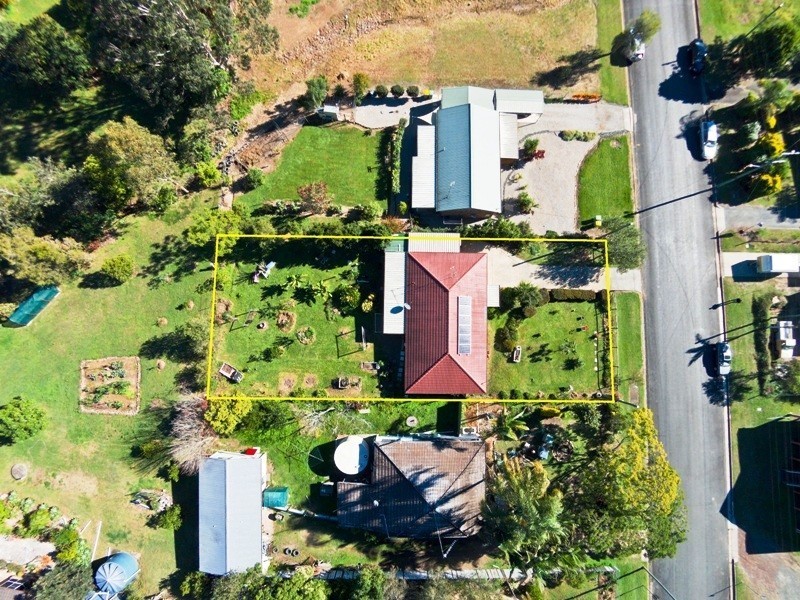 34 Busby St, Amamoor QLD 4570