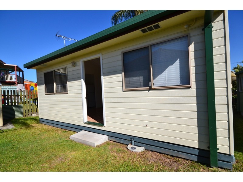 91a Whites Rd, Manly West QLD 4179