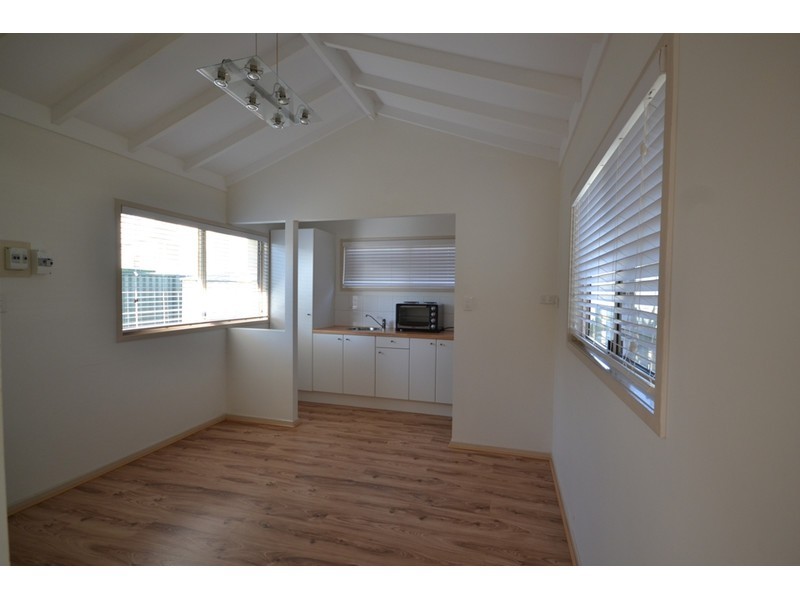 91a Whites Rd, Manly West QLD 4179