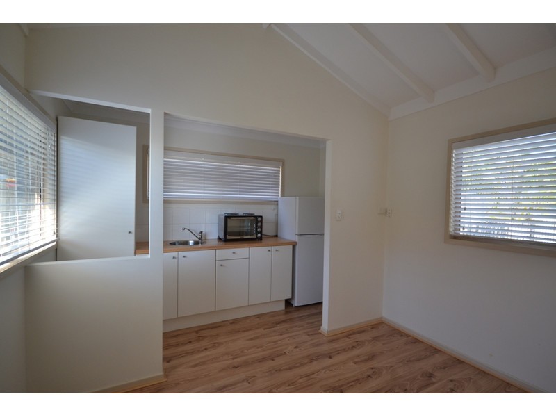91a Whites Rd, Manly West QLD 4179