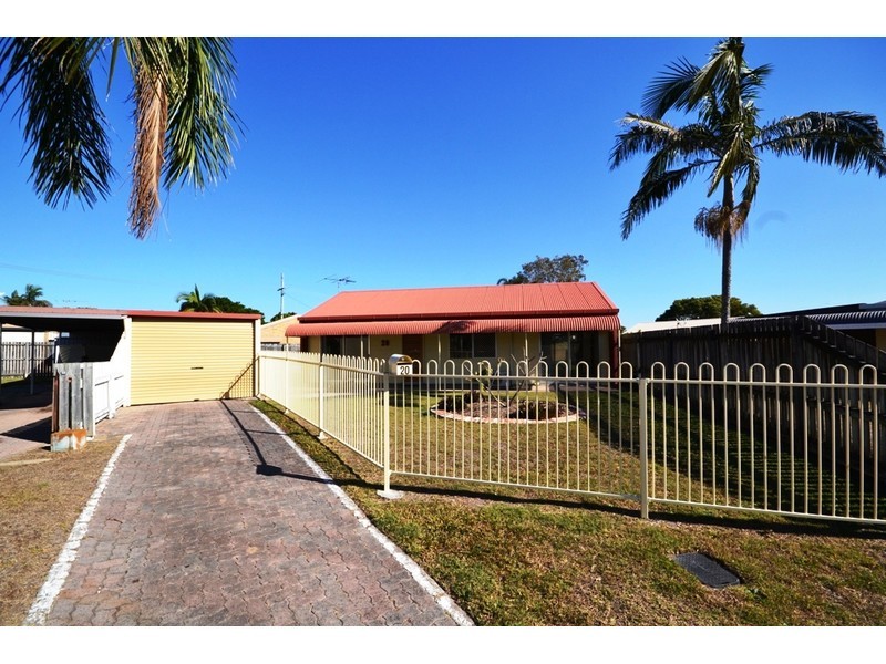 20 Banks Cres, Wynnum West QLD 4178