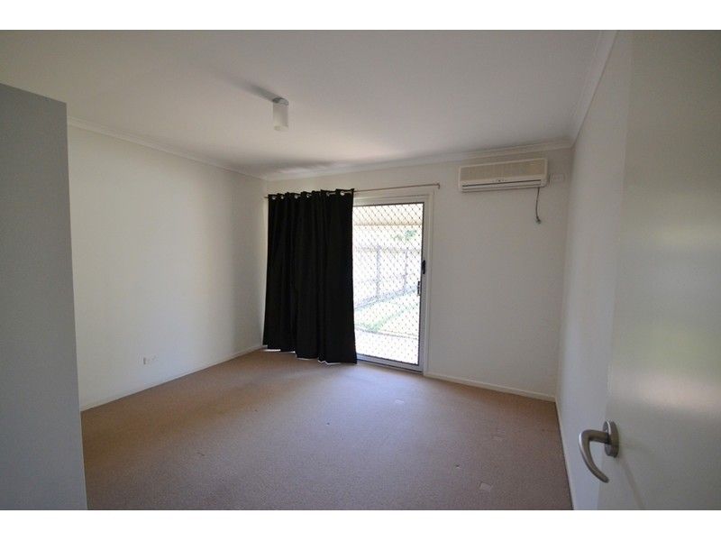 20 Banks Cres, Wynnum West QLD 4178