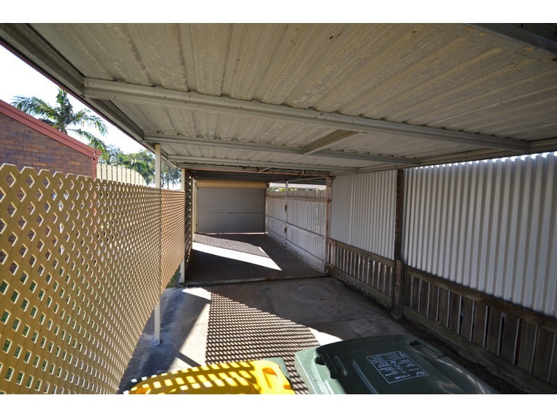 20 Banks Cres, Wynnum West QLD 4178