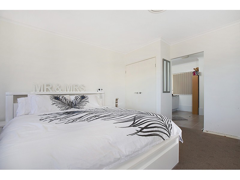 6 Adare Close, Peregian Springs QLD 4573